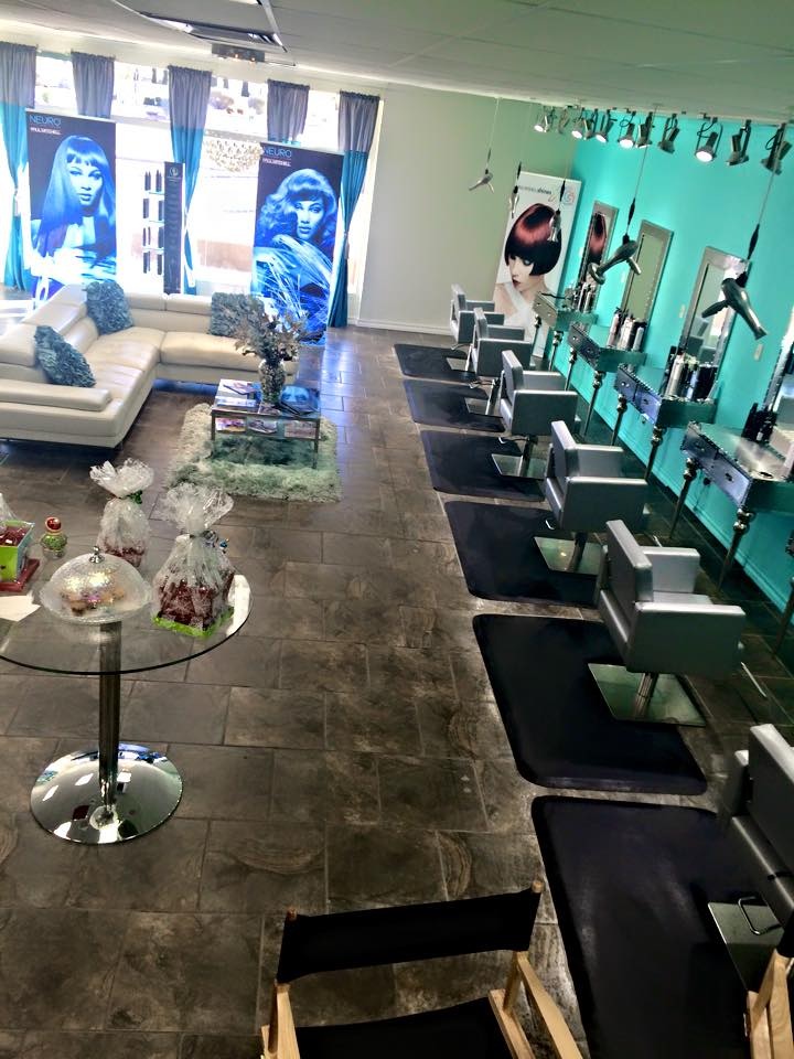 Salon Galleries D&M Paul Mitchell Focus Salon